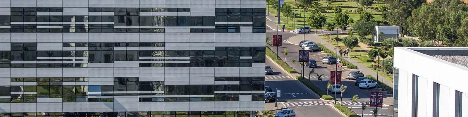 Casanearshore aménage & développe des parcs d’activités professionnelles dédiés à une activité bureau. Offshoring outsourcing.Développement territorial au maroc - MEDZ. 